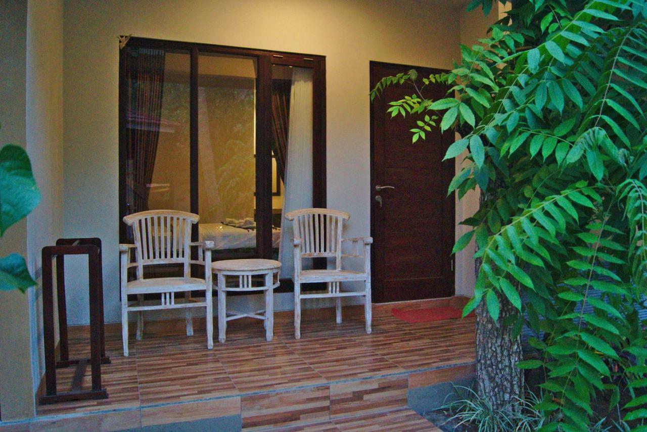 Ghamed Sari Hotel Exterior photo